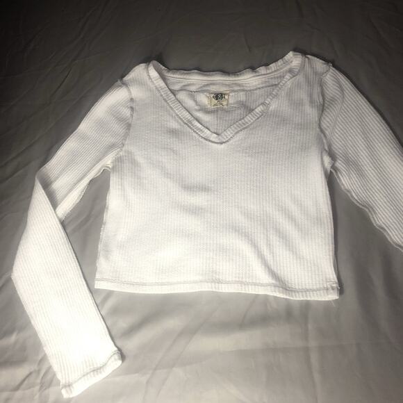 We The Free Crop Top Long Sleeve White Womens Size M Waffle Knit Basic Vneck Tee - Picture 1 of 9